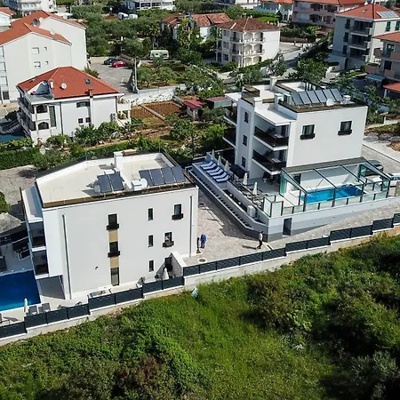 23 B Heated Pool Apartamento *