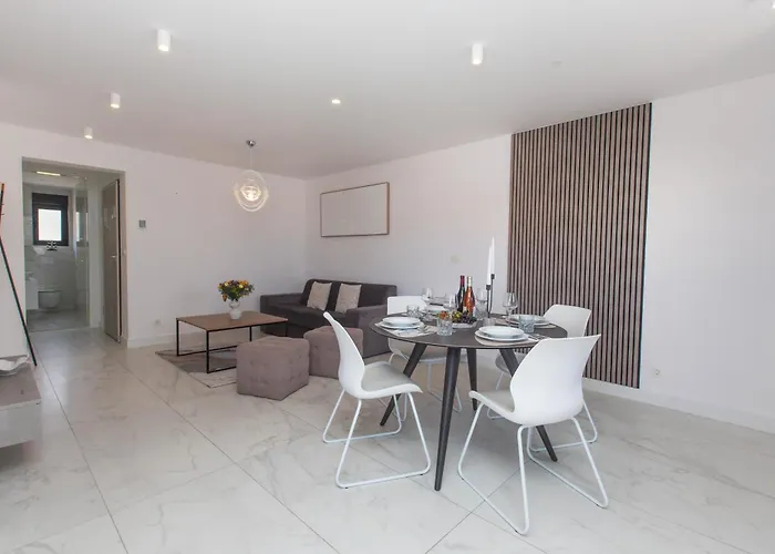 23 B Heated Pool Apartamento