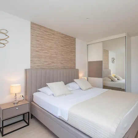 Lägenhet 23 B Heated Pool